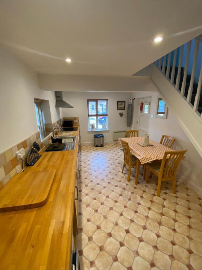 Ferienwohnung Inkwell Chippenham  Exterior foto